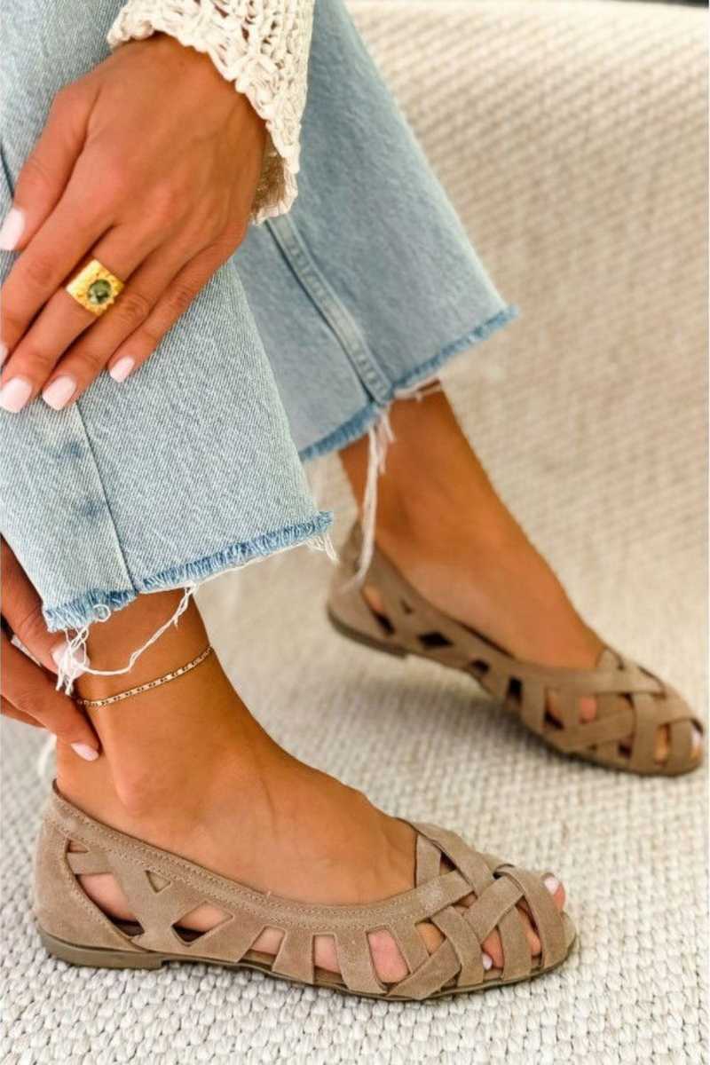 Alice | Woven Crisscross Sandals