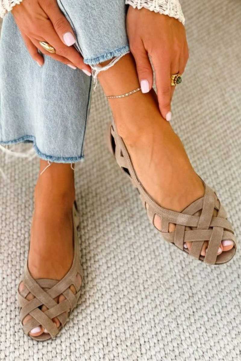 Alice | Woven Crisscross Sandals