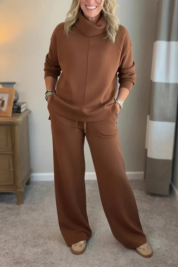 Amelia | Sophisticated Turtleneck Tailored Travel Set