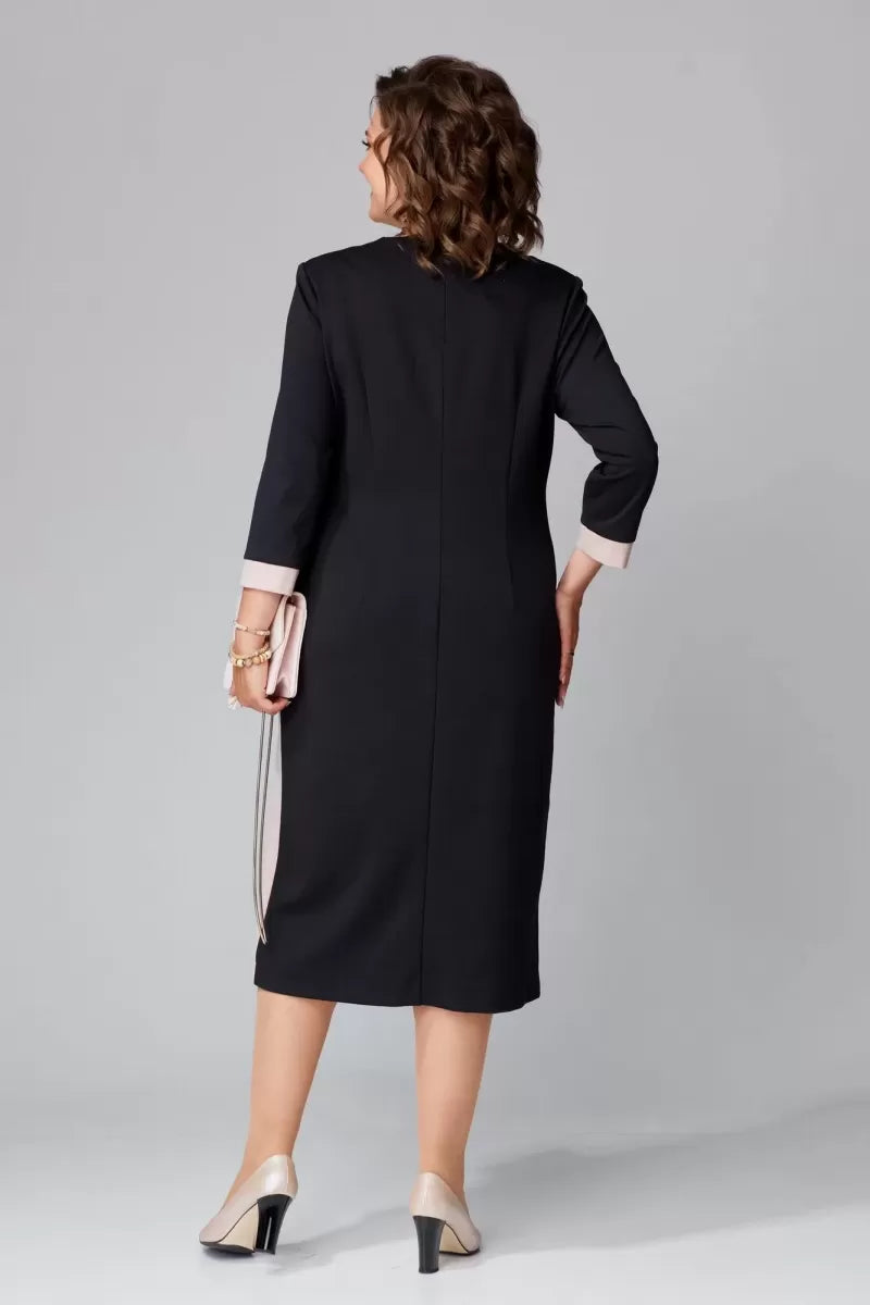 Alexa | Elegant V-neck dress