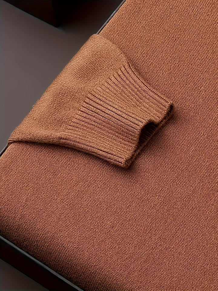 Callum | Classic High-Neck Sweater