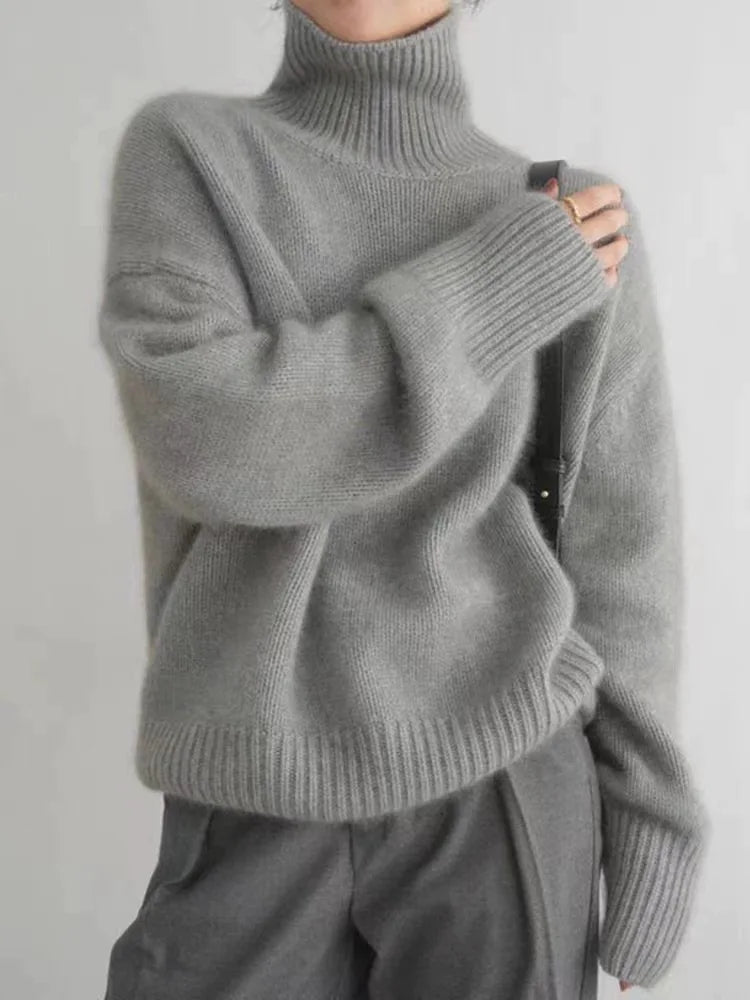 Maura | Relaxed Turtleneck Sweater