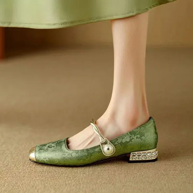 Amelia | Vintage Braided Pearl Strap Shoes