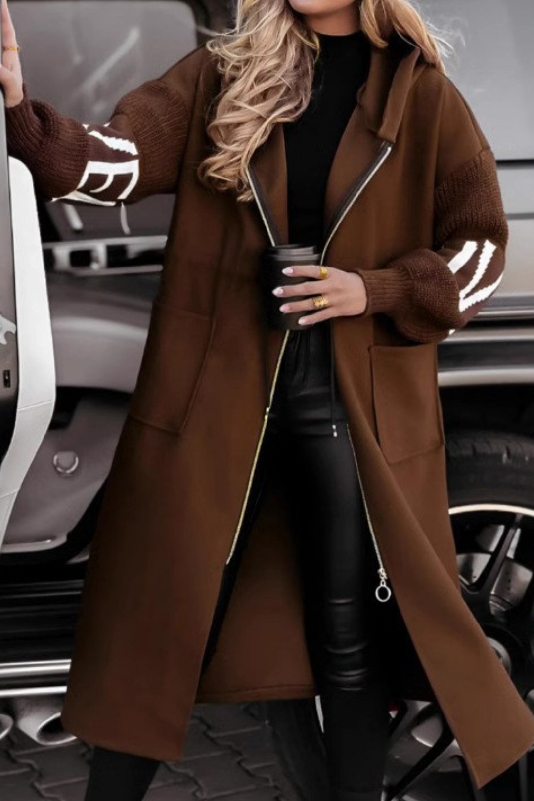Amelia | Chic Hooded Coat with Knit Details
