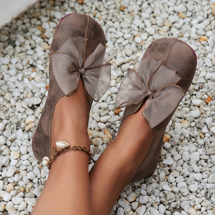 Charlotte | Bow Accent Comfort Loafers