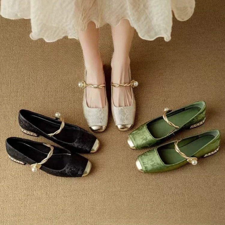 Amelia | Vintage Braided Pearl Strap Shoes