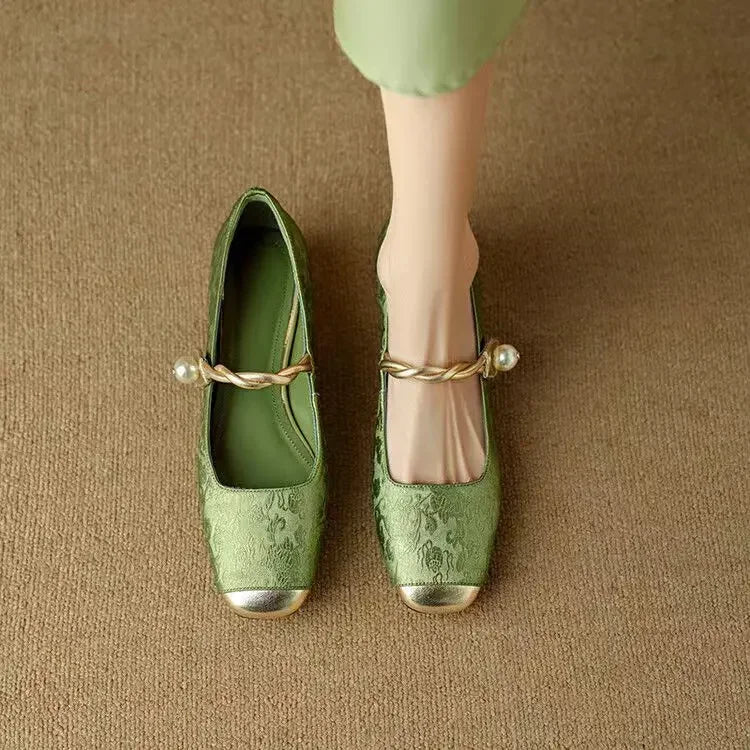 Amelia | Vintage Braided Pearl Strap Shoes