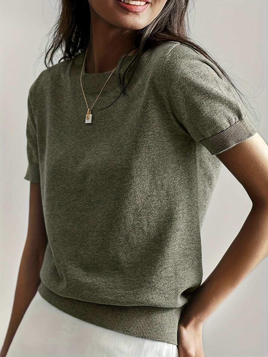 Amelia - Women's Relaxed-Fit Short-Sleeve Knit Sweater Top
